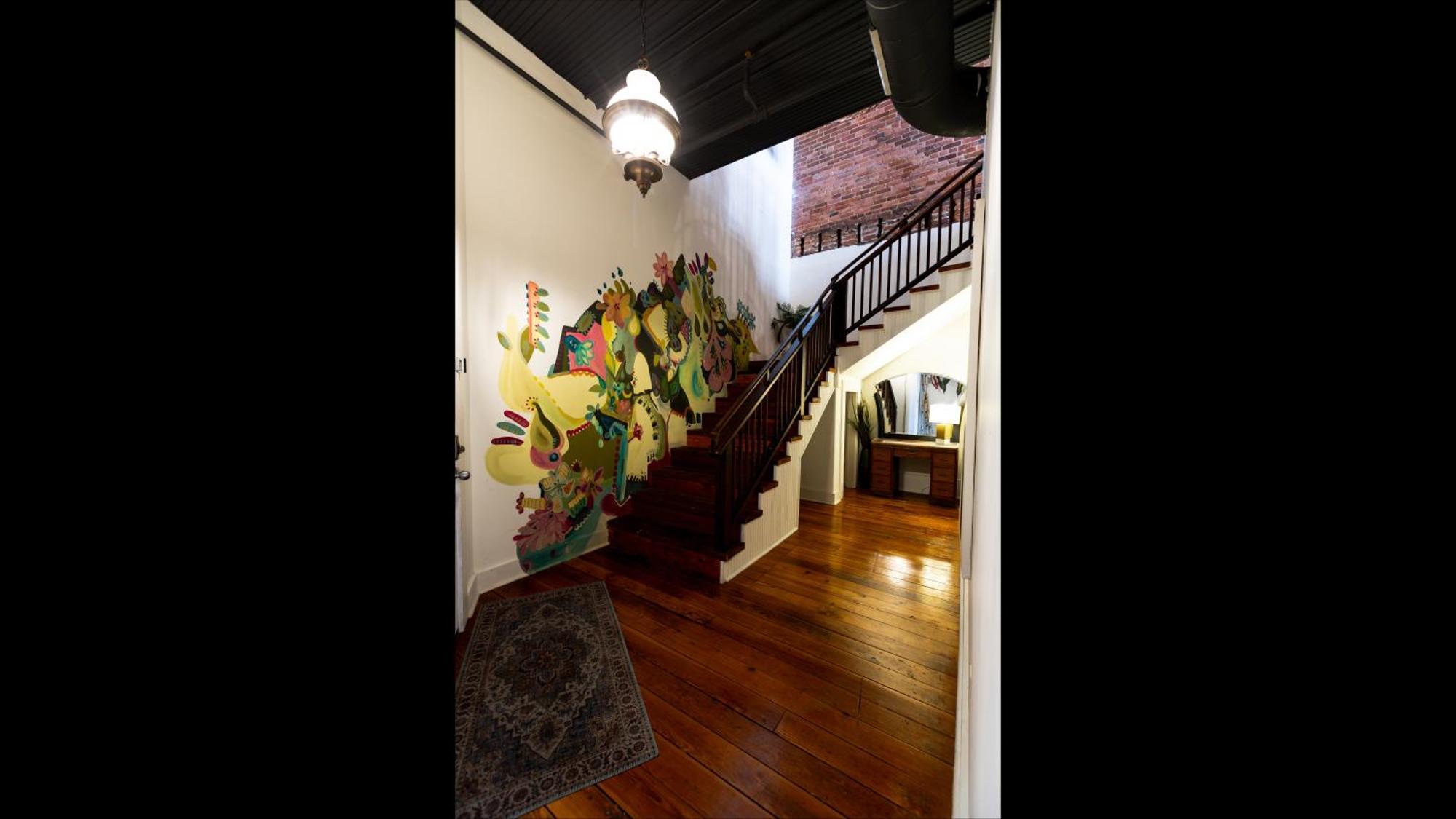 The Two Story Loft * Springfield